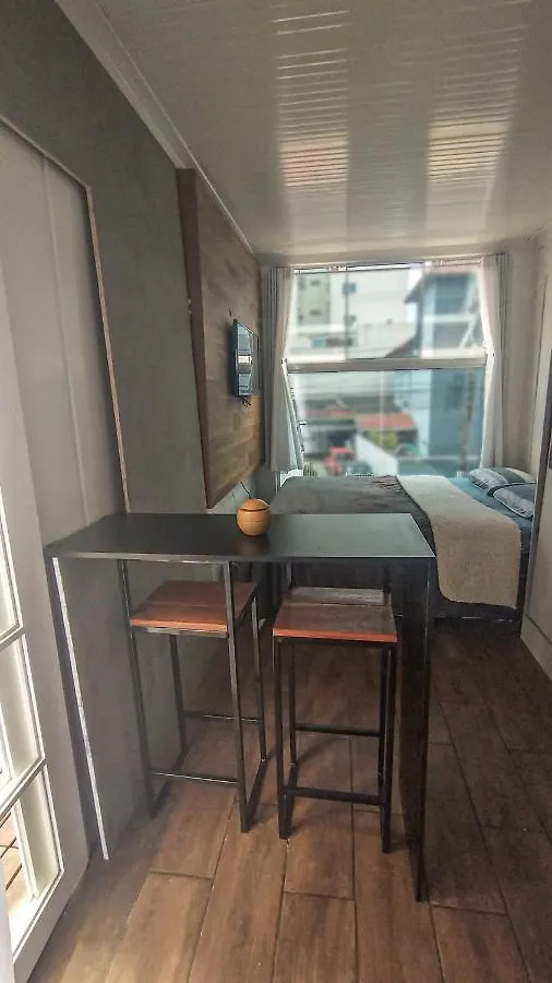 Marco Zero Containers 5 Apartamento Balneário Camboriú 0*,  Brasil